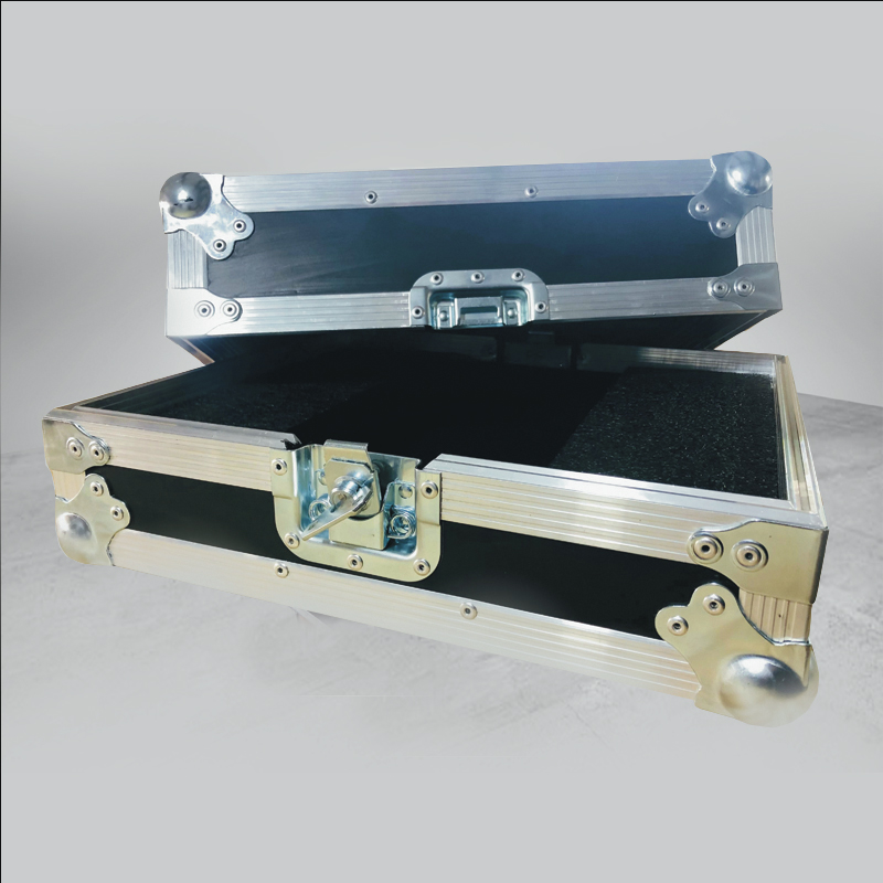 CASE CONSOLA BEHRINGER