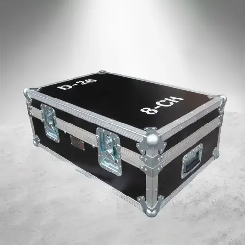 Case para distro o controlador de 8 canales Skjonberg, para operar 8 motores CM Lodestar cerrado