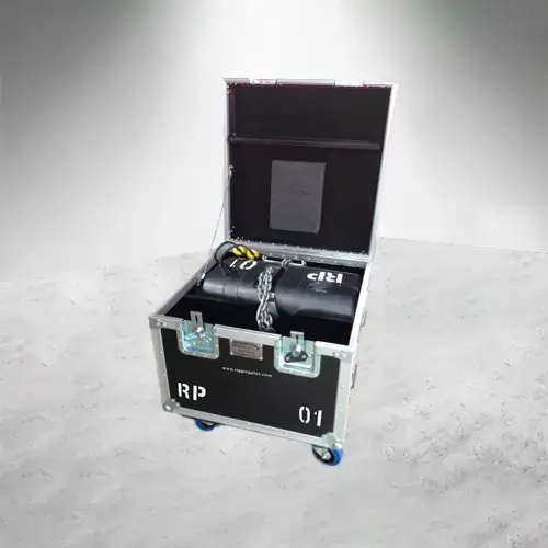 Case para resguardo de un motor de una tonelada, CM Lodestar abierto