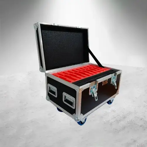 Case para módulos y tardejtas de pantalla, con interior de foami precortado laser a medida, con espacio para cableado abierto