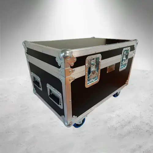 Case para módulos y tardejtas de pantalla, con interior de foami precortado laser a medida, con espacio para cableado cerrado